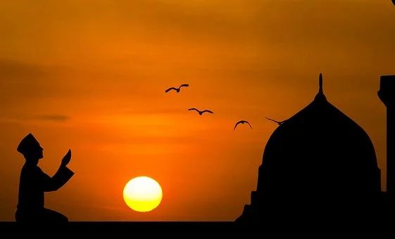 আজকের নামাজের সময়সূচি (২৫ জুলাই)